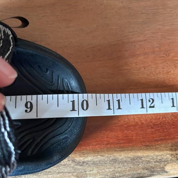 CHACO Sandals Z/2 Classic Adjustable Black White Pattern Strap Women’s  Sz:8 - Picture 14 of 15